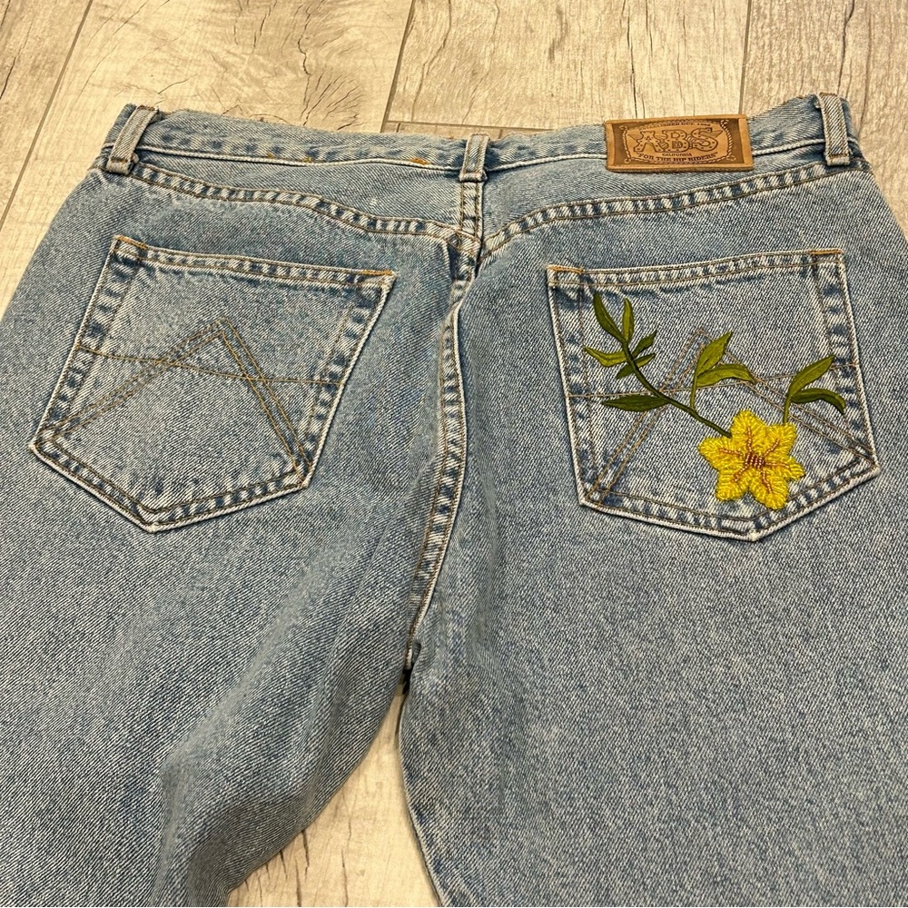 Allen B. By Allen Schwartz Blue Jeans SZ 12 Butterfly & Floral Embroidery - Picture 9 of 15